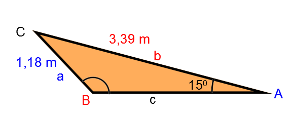 Un triangle quelconque dont les angles et les côtés opposés sont identifiés