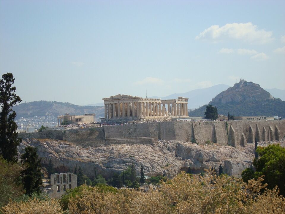 Athènes, territoire montagneux