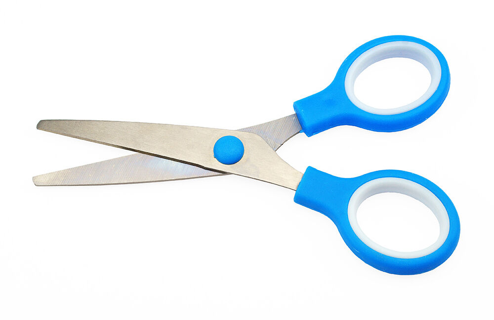 A pair of scissors including movements, forces and links