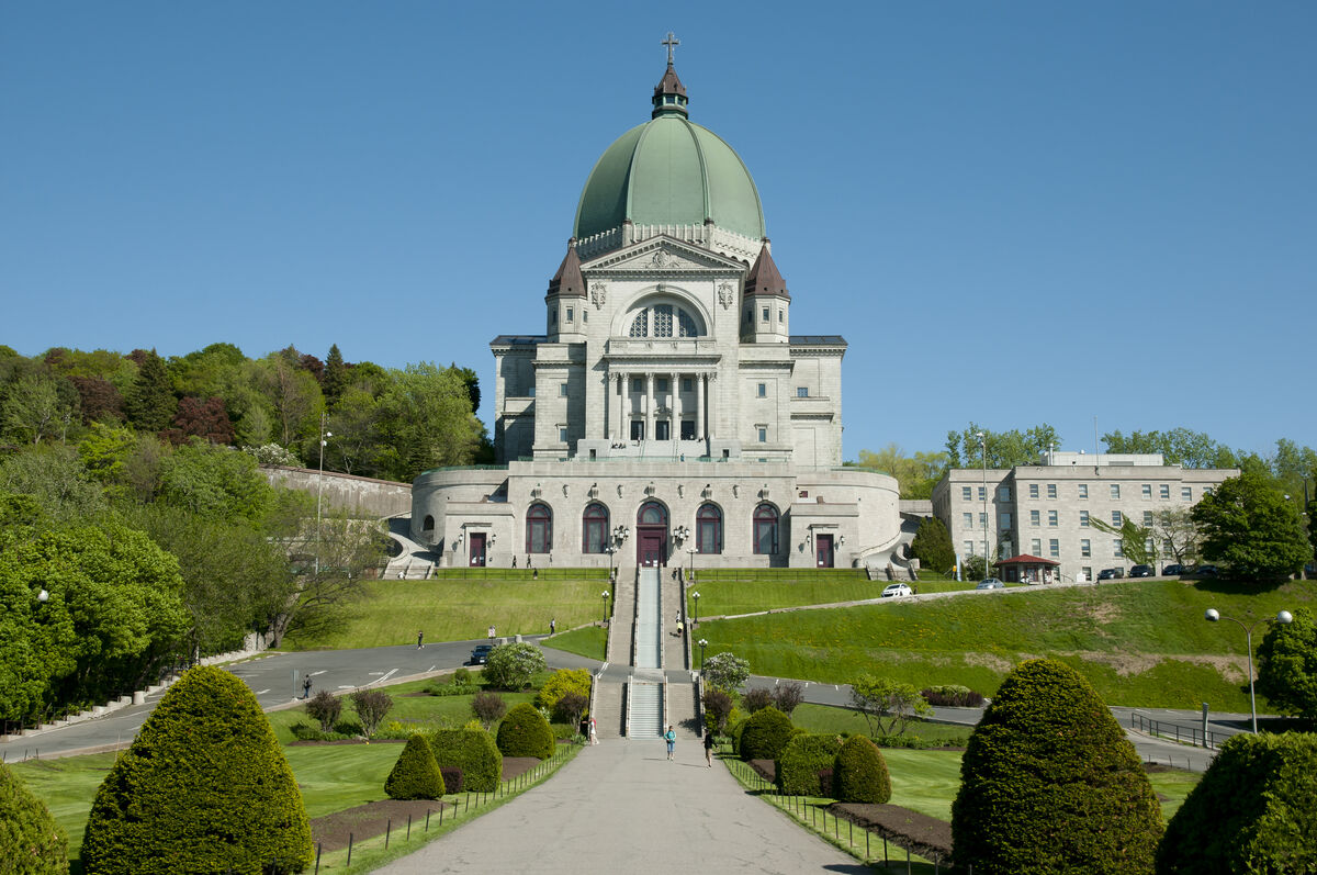 The dome of Saint Joseph’s Oratory in Montreal is made of copper.