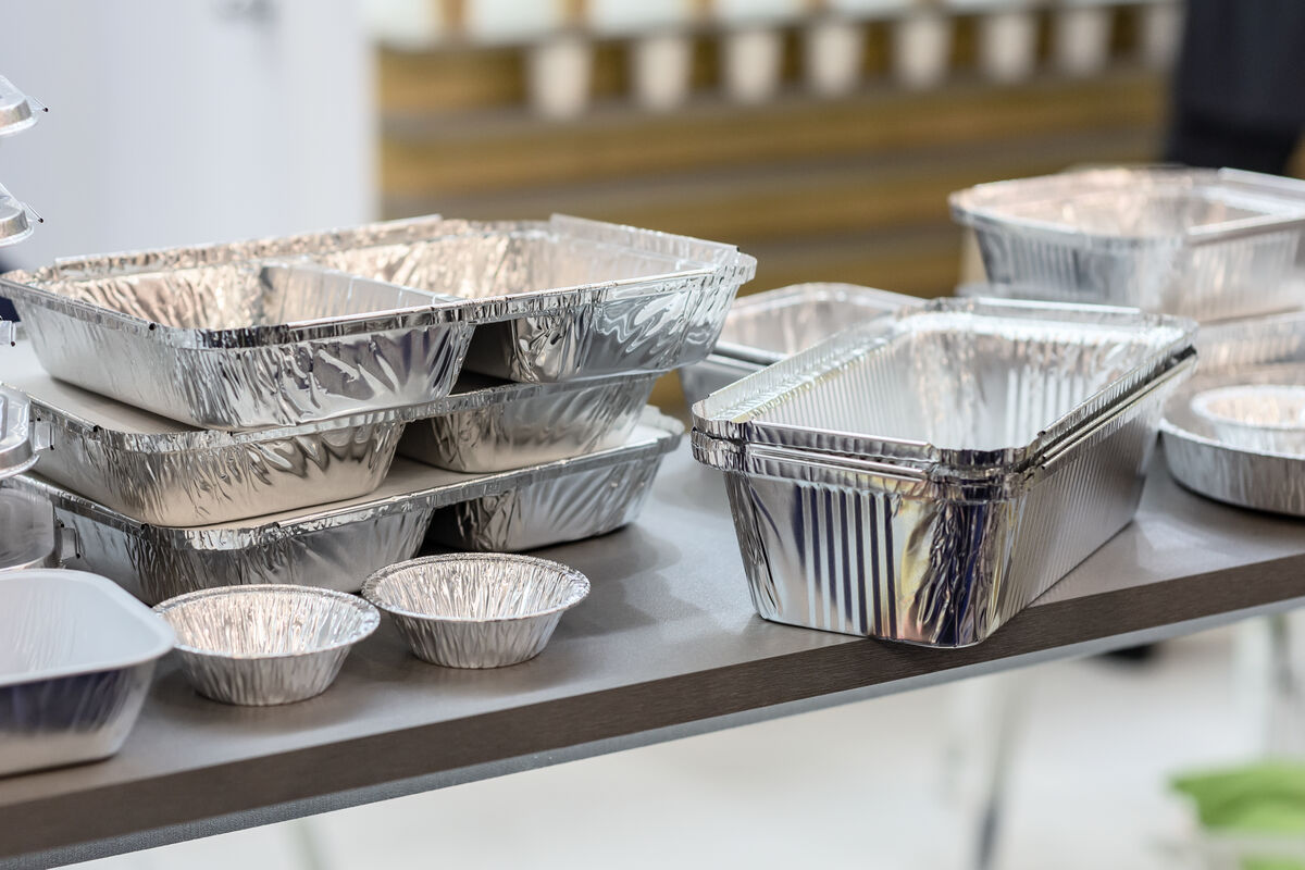 Aluminum food containers