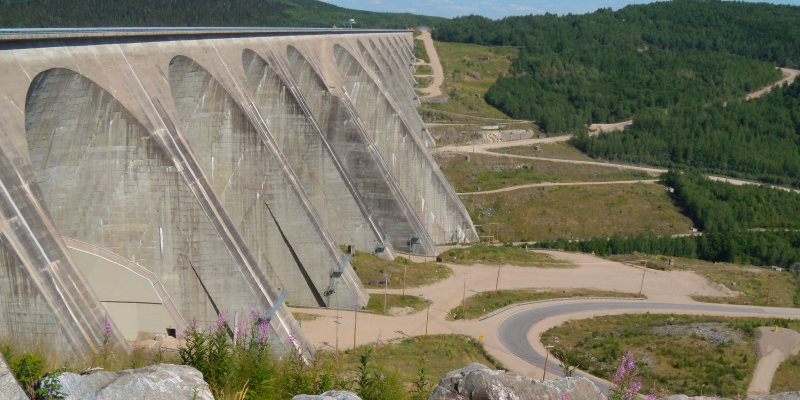 Le barrage Daniel-Johnson sur la Côte-Nord du Québec.