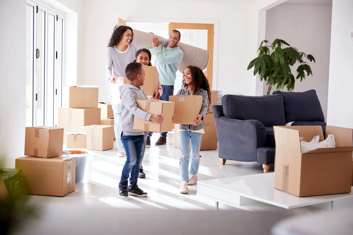 How to help your child transition to a new school | Alloprof