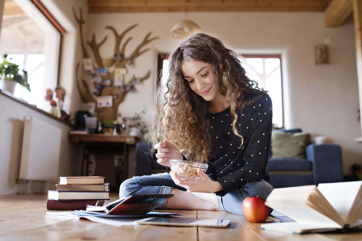 Remote learning: 5 ways to help your teen maintain a healthy life balance