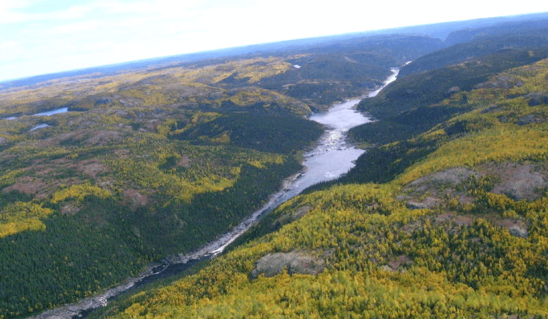 Photo de la rivière Petit Mécatina.