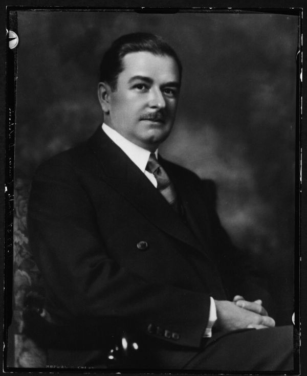 Portrait de Maurice Duplessis, premier ministre du Québec.