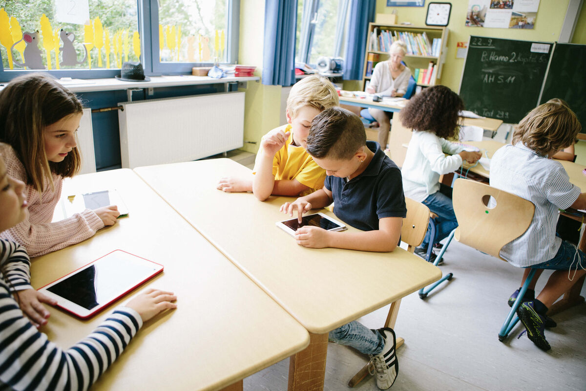 Students working in class.
