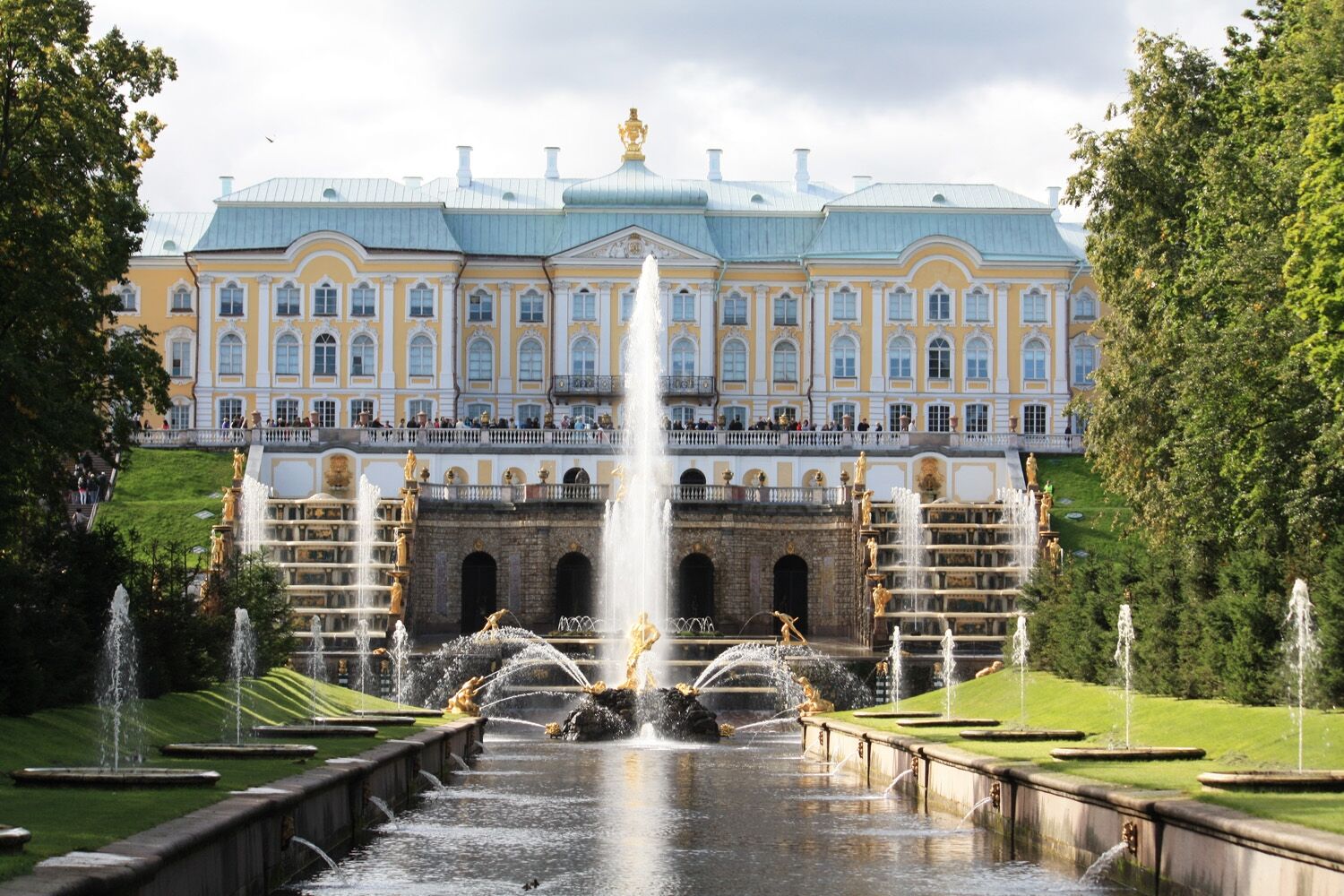 Petrdvoret Palace, built at the request of Peter the Great