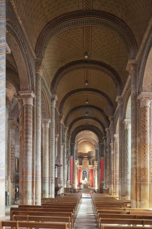 Le plafond d’une nef romane : l'église Notre-Dame-la-Grande à Poitiers