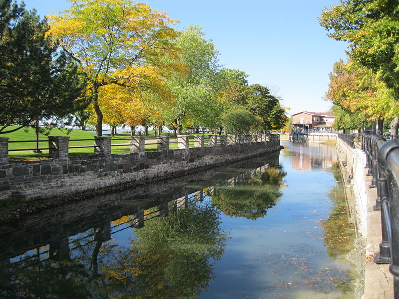 Current photo of the Lachine Canal.