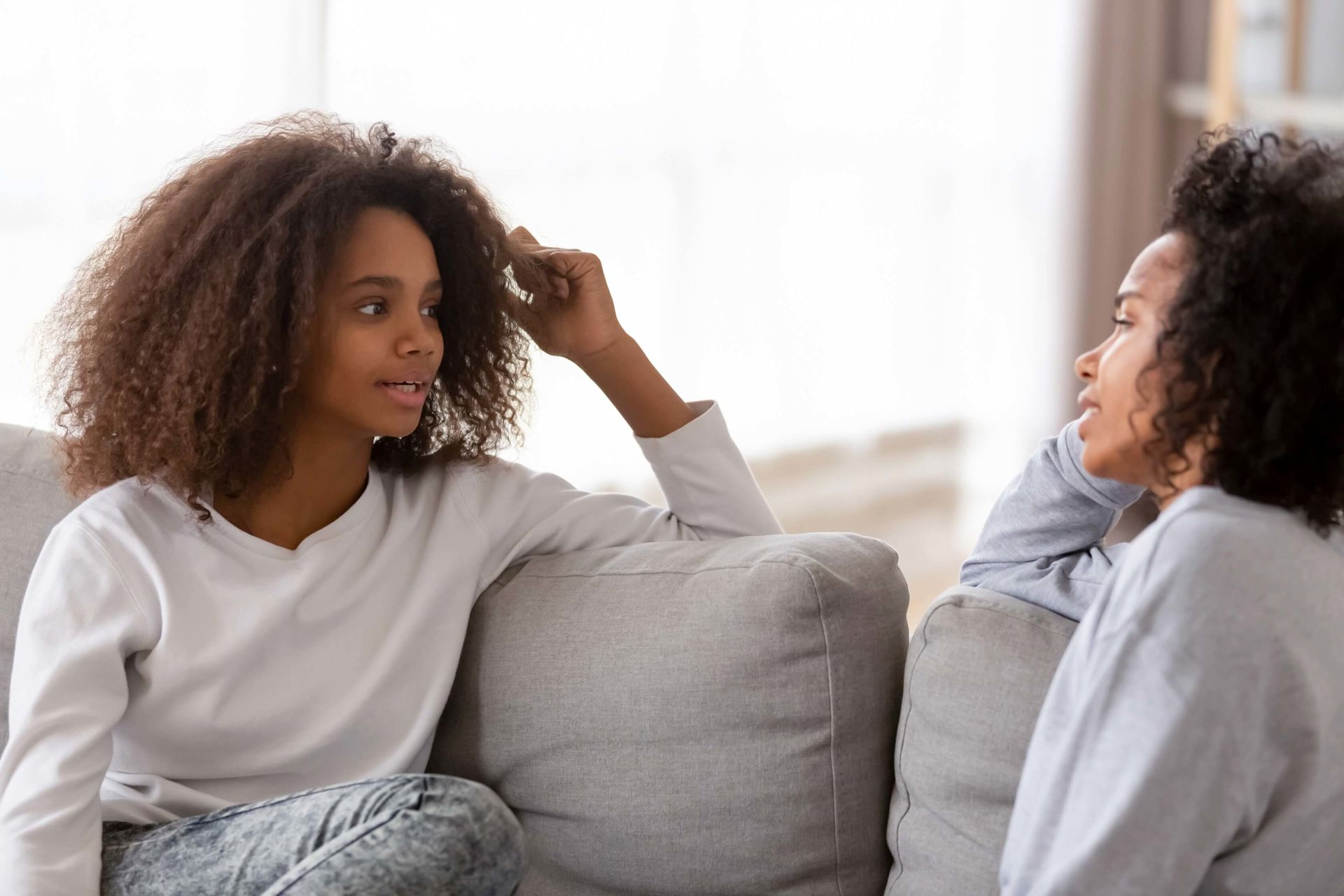 Comment aider mon enfant à développer sa pensée argumentative?