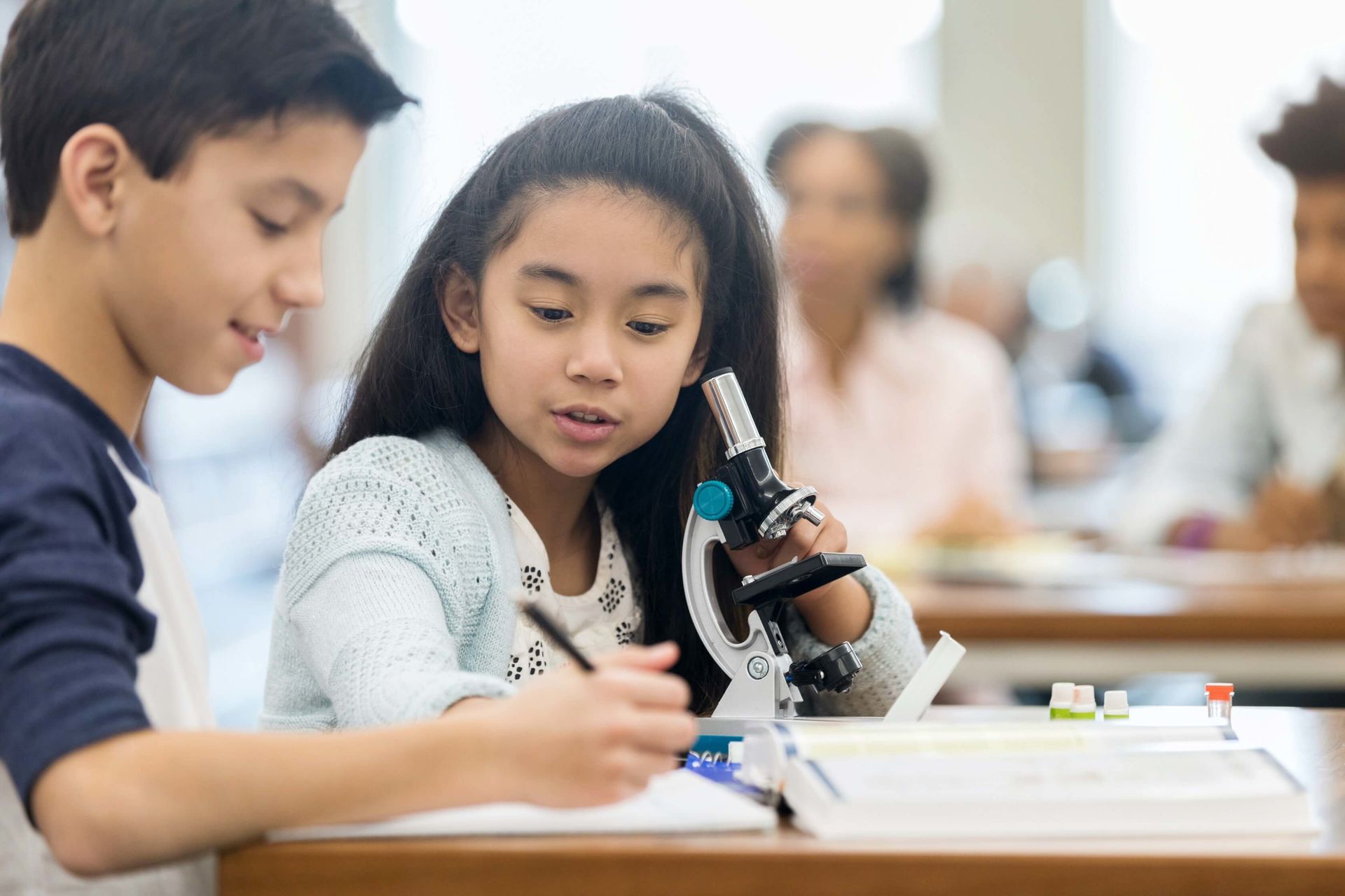 Aider mon enfant à travailler en équipe