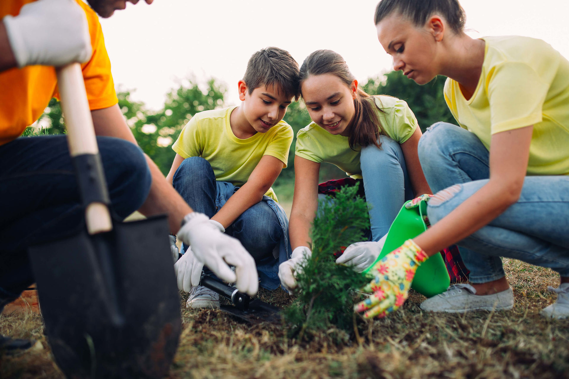 5 raisons d’encourager mon enfant à s’engager dans sa communauté