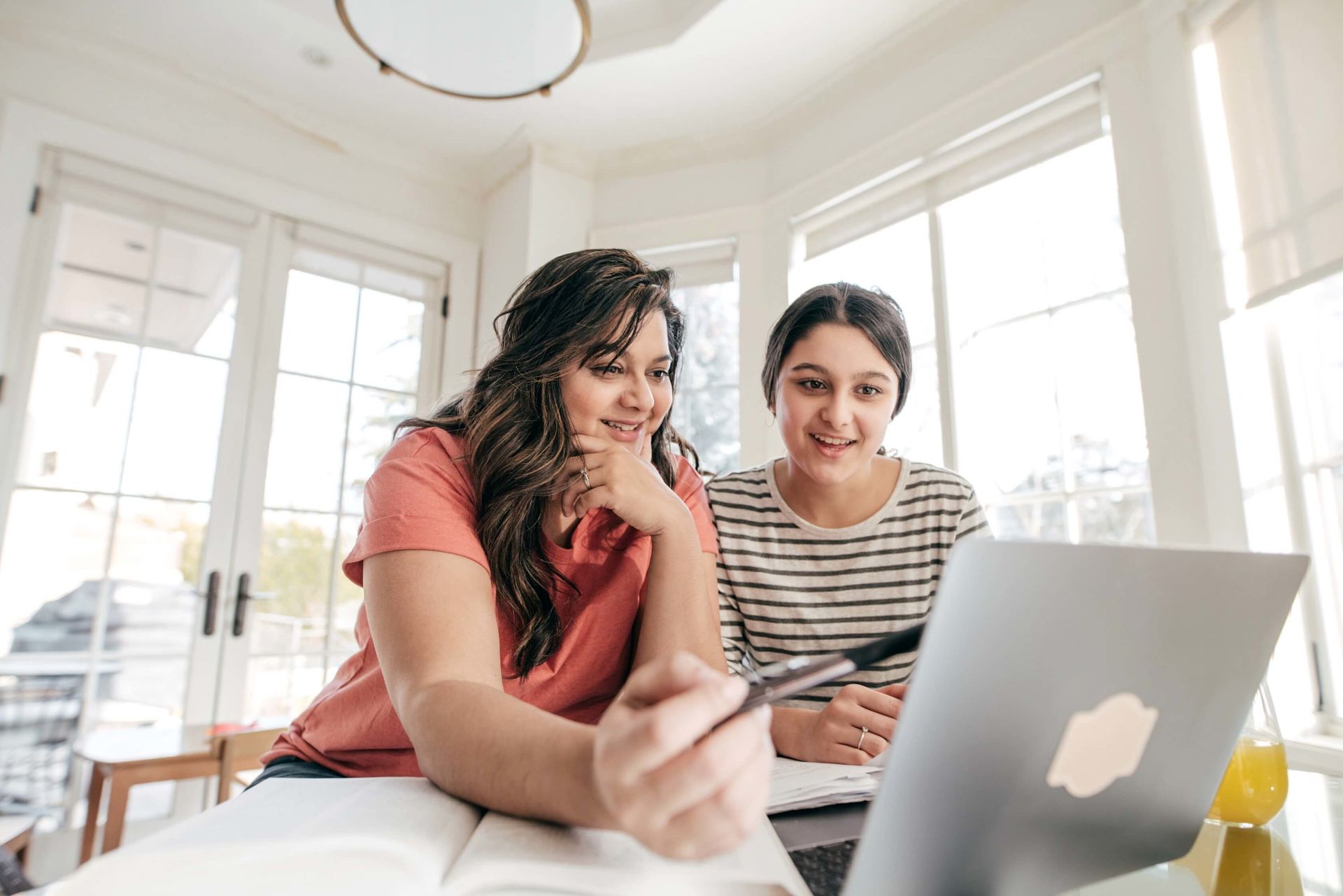 Helping your child use online research tools