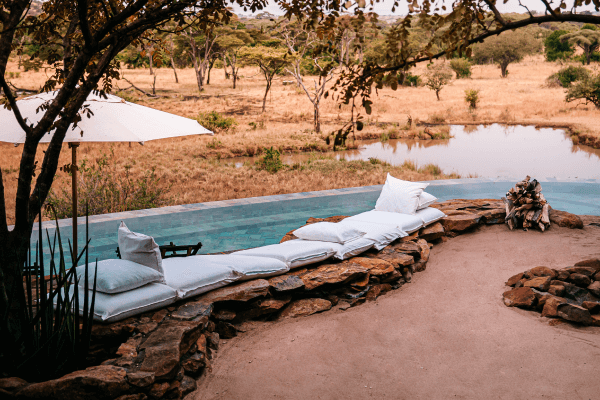 Un chalet (lodge) de luxe au Serengeti.