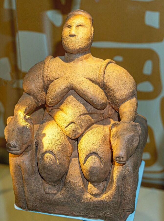 Une photographie de vestiges à Çatal Höyük.